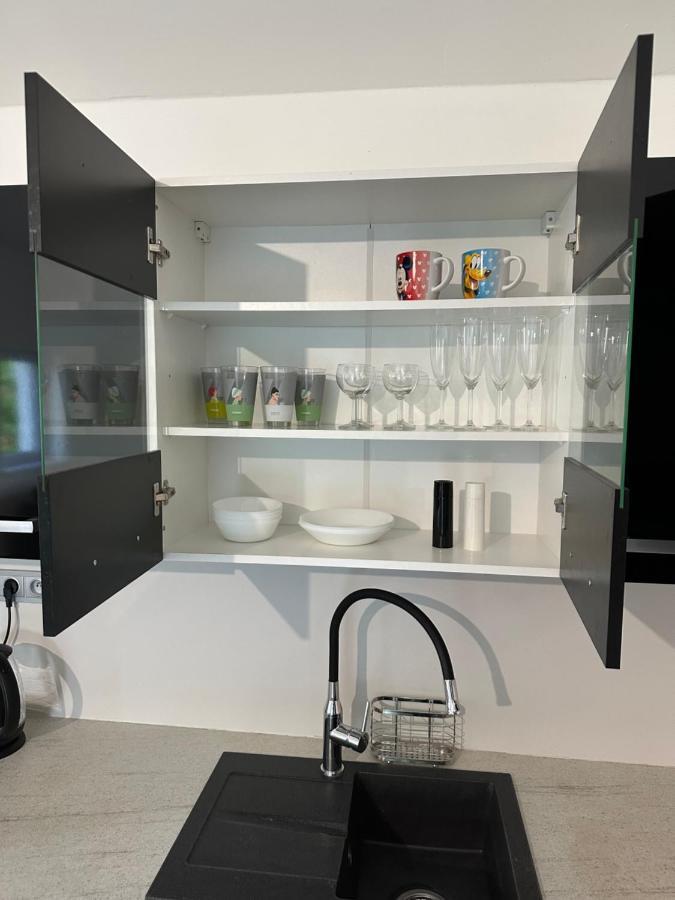 Apartman Byt 75M2 Klid Priroda Pro Rodinu Πράγα Εξωτερικό φωτογραφία